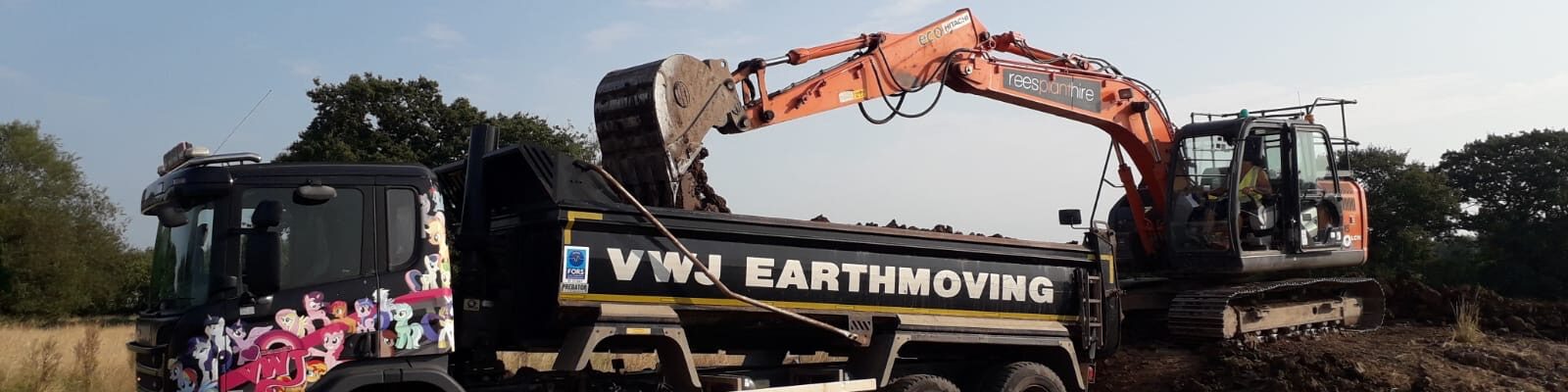 VWJ Tipper Getting Loaded with Clay